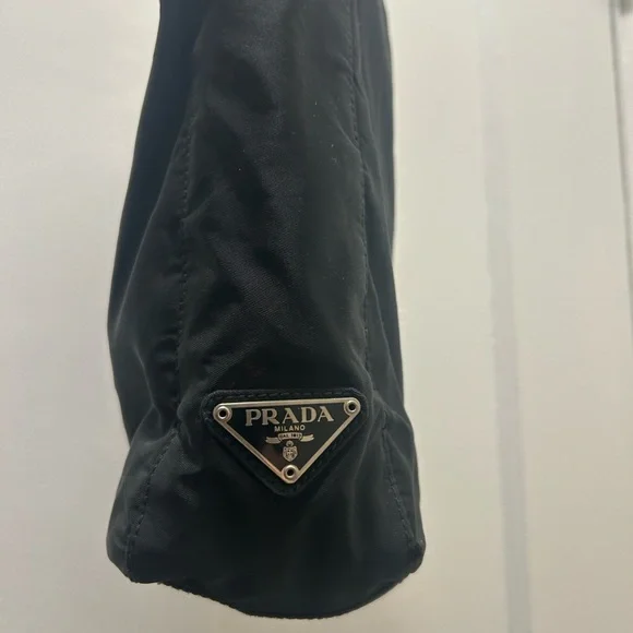 Prada Black Nylon Tote Bag with Logo Detail EUC - Picture 15 of 16